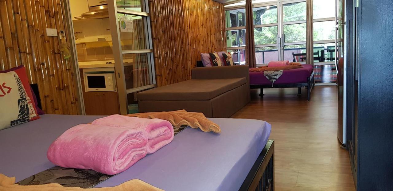 Zone6 Coworking Beach Apartment Old 2W Beach Hostel, Koh Samui Bophut Exterior foto