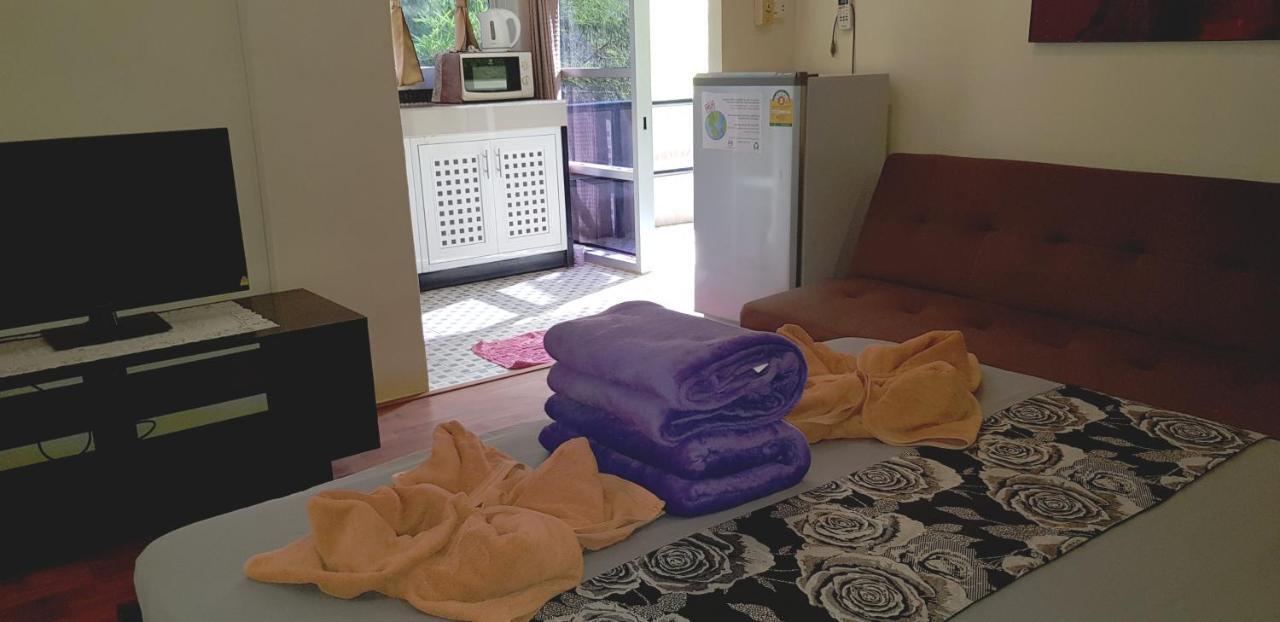Zone6 Coworking Beach Apartment Old 2W Beach Hostel, Koh Samui Bophut Exterior foto
